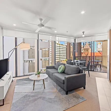 Spire Residences By Cllix Aparthotel 5*