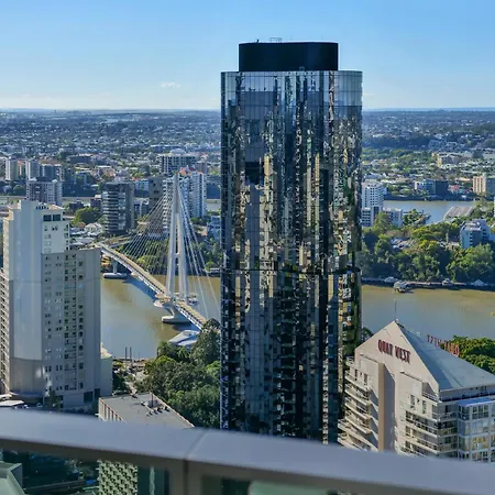 The Gemini - Queens Wharf - 3bd Luxury & Carpark Apartment