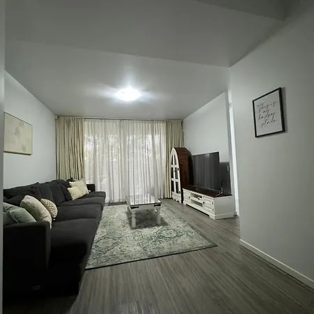 Oxford Street Prime Location Bulimba Brisbane