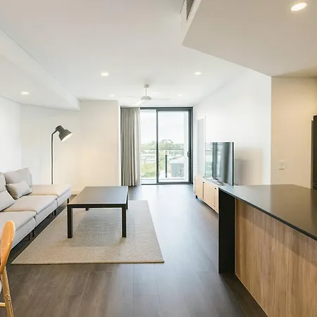 The Only One - Riverfront Elegance, Free Carpark * Brisbane