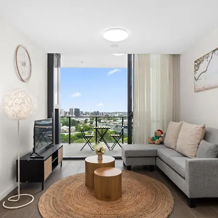 Bright Cozy 1br Parking&pool&gym Zest 1405 Apartment