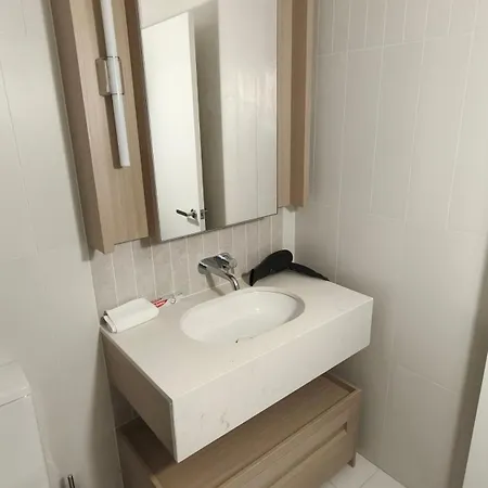 40 Queens Wharf 1 Bedroom