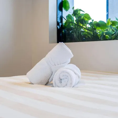 Urban Edge - Mins To Suncorp Stadium & Bne Apartment *