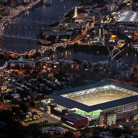 Urban Edge - Mins To Suncorp Stadium & Bne *