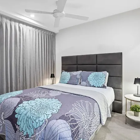 Apartment Lux 2br 5 Stars Pool Gym 10 Min Cbd Brisbane