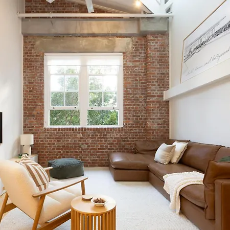 Riverside Loft 2bed,2bath Park Pool Apartment Brisbane