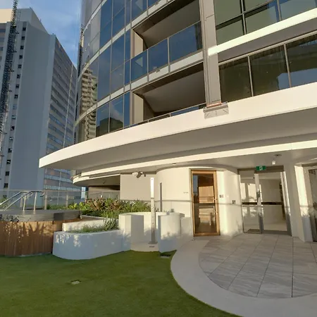 Modern - 1 Bedroom In Queen's Wharf Walk To Casino Apartment *