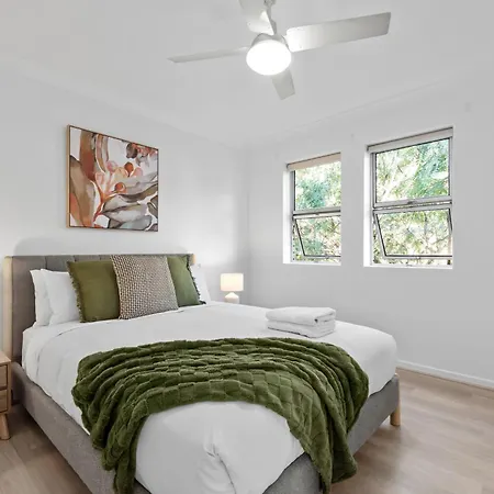 Apartment Stylish 2br Near Hospitals, Qut And Cbd With Parking! *