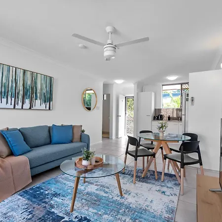 Stylish 2br Near Hospitals, Qut And Cbd With Parking! Apartment