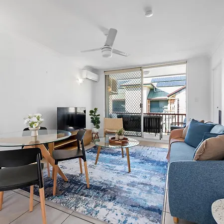 Apartment Stylish 2br Near Hospitals, Qut And Cbd With Parking!