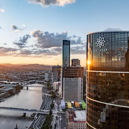 2br Lv 23 Queens Wharf With Carpark - Privately Managed Brisbane