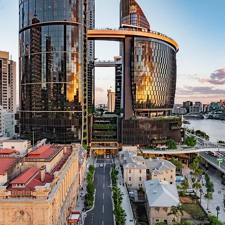 Apartment 2br Lv 23 Queens Wharf With Carpark - Privately Managed