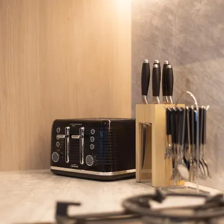 Apartment Level 56 Cbds Luxurious 5 Star Exp Brisbane