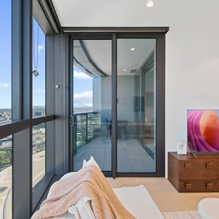 Stylish 1 Bedroom Near Casino Street And South Bank *