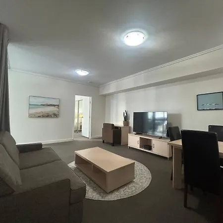 Affordable Cbd 2beds And Ducted Ac Walk To Everything *