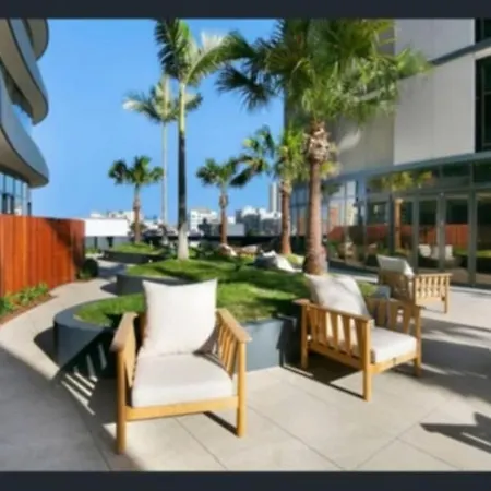 Apartment 20th-floor Urban Oasis Fv