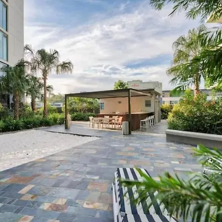 Apartment Capri - Executive 1br In Fortitude Valley Parking Brisbane