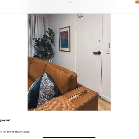 140sqm Modern Teneriffe 2 Bedroom & Balcony