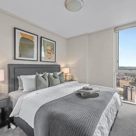 Apartment Floor 2bed-2bath-2car-pool-views - Cbd Brisbane