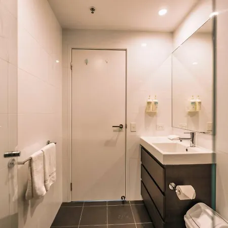 Apartment Tranquil 2 Bedroom Between Art And Sky Brisbane