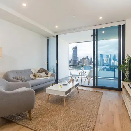 1b Southbank. Parking. Long Term Brisbane