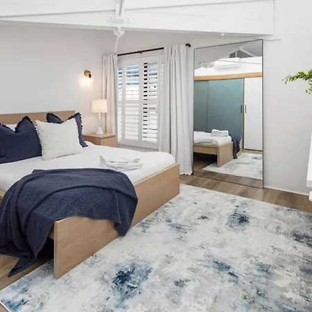 Apartment Woolstore Style - 2bed-2bath-1car - Teneriffe
