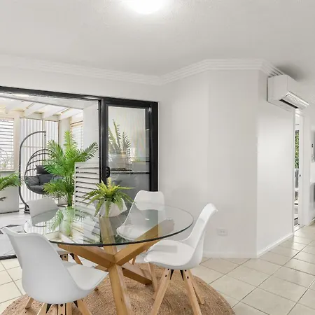 Oxlade Luxury Riverfront * Brisbane