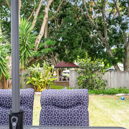 Spacious Family With Garden In Quiet Suburb Holiday home