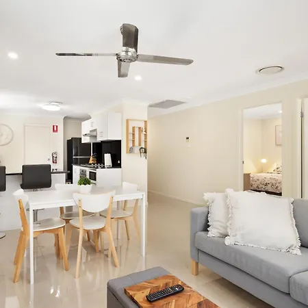 Smart Self Check-in - Sunnybank Station Apartment