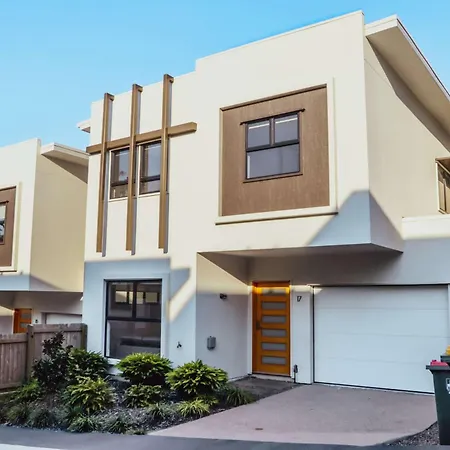 Cassa Aura Place - Modern 4br Homes * Brisbane