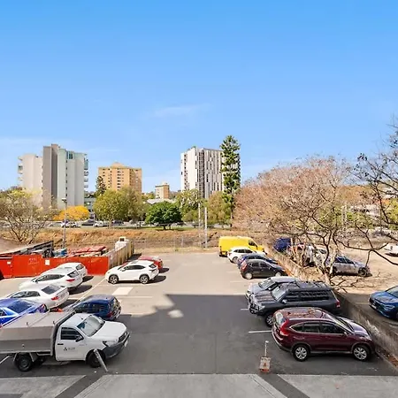 Apartment 38 High St - Premium Executive In Heart Of Toowong