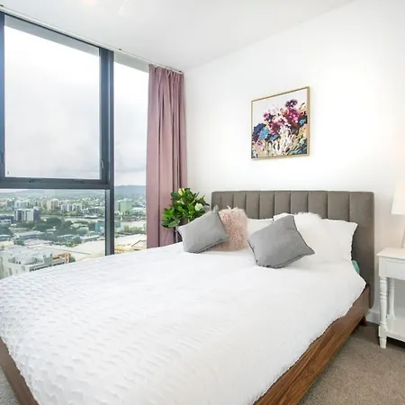Stylish Decor 2br South Gym Pool Cine Bo12510 Apartment *