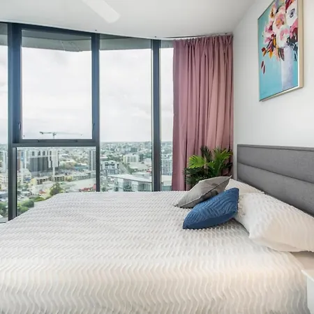 Stylish Decor 2br South Gym Pool Cine Bo12510 * Brisbane