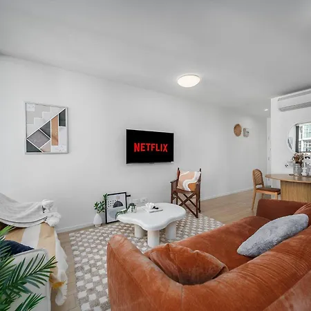 Apartment 2br In Proximity Hamilton With Carpark Brisbane