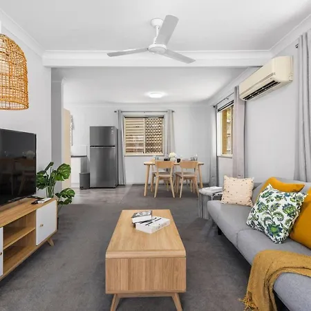 Duplex With 2 Private Homes Dual Units Acacia1&2