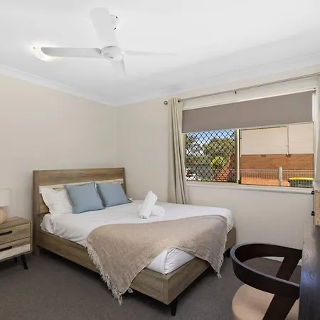 Duplex With 2 Private Homes Dual Units Acacia1&2 * Brisbane