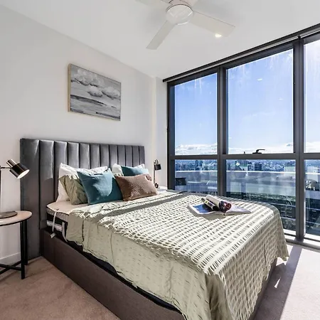 1br In Queen's Wharf Lv 29 With Sofa Bed And Carpark Brisbane