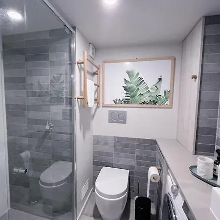 Apartment The New Yorker Loft Cbd Sleeps 5 Brisbane