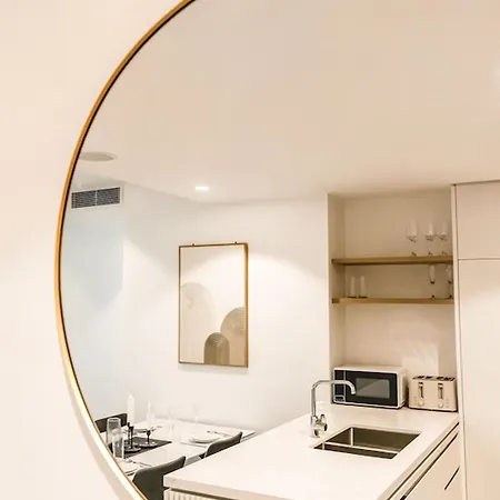 Apartment 2br Queens Wharf Level 27 Sky Deck & River View W Carpark Brisbane