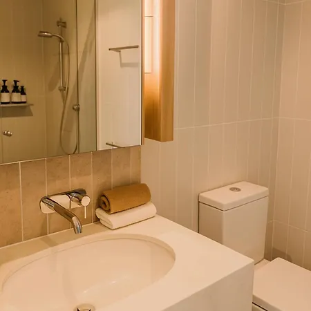 Apartment 2br Queens Wharf Level 27 Sky Deck & River View W Carpark