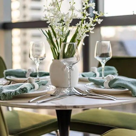 Apartment 1bd With Sofa Bed In Queen's Wharf - Level 17 With View Brisbane