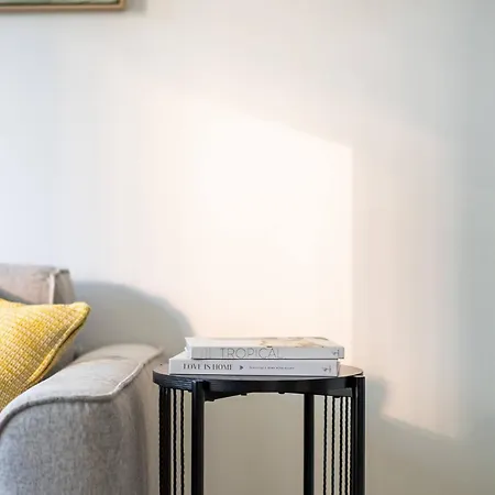 Apartment 1bd With Sofa Bed In Queen's Wharf - Level 17 With View *