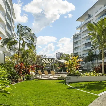 Apartment Riverside Lux 2bed 2bath Parking