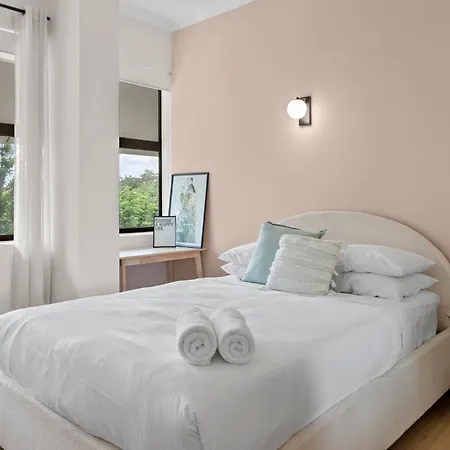 Apartment The Park Mediterranean Spring Hill Brisbane