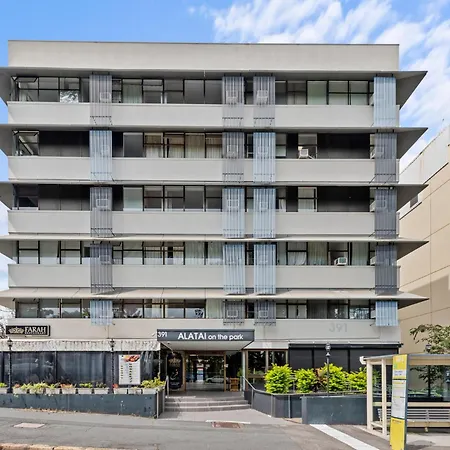 Apartment The Park Mediterranean Spring Hill Brisbane