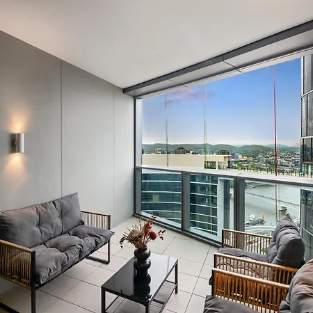 Apartment Qw Riverside Luxe By Independent Host