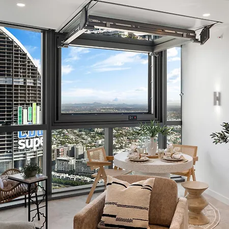Qw Riverside Luxe By Independent Host Apartment