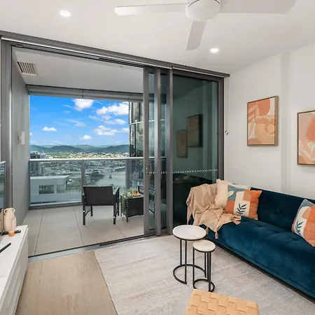 Qw Riverside Luxe By Independent Host Apartment *