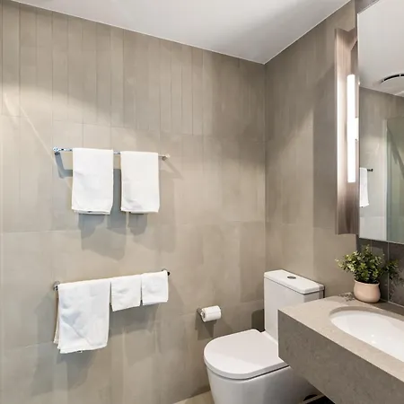 Apartment Qw Riverside Luxe By Independent Host