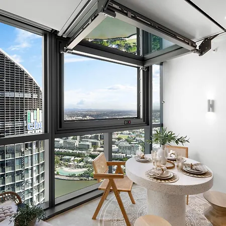 Apartment Qw Riverside Luxe By Independent Host